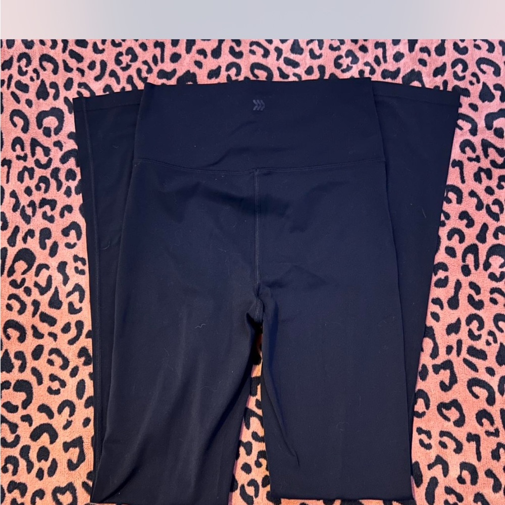 All in motion Black High-Waist Active flare Leggings